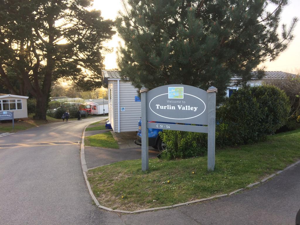Turlin Valley Poole Εξωτερικό φωτογραφία